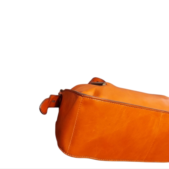 Hobo Leather Kisslock Zip Shoulder Bag Very Gently Loved - Picture 9 of 13